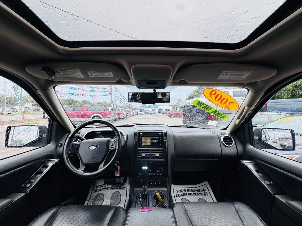 2009 Ford Explorer Image 31