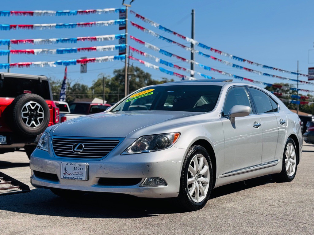 2007 Lexus LS Image 12