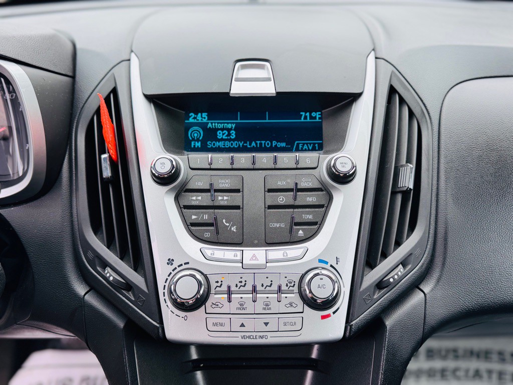 2015 Chevrolet Equinox Image 28