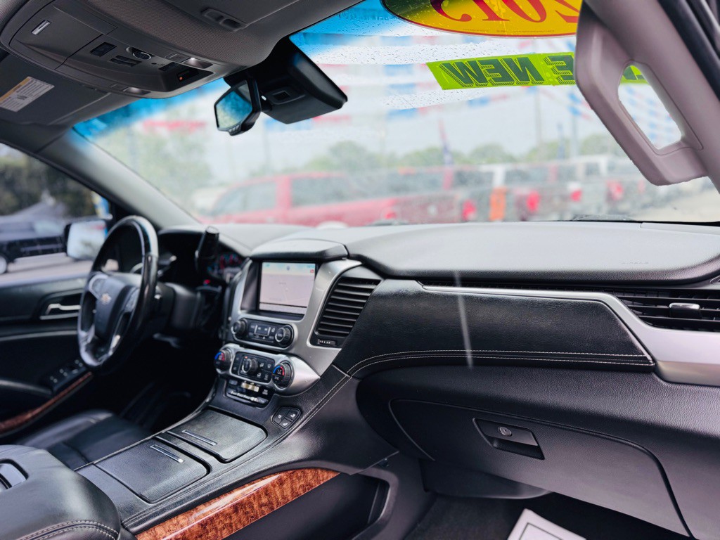 2015 Chevrolet Tahoe Image 24
