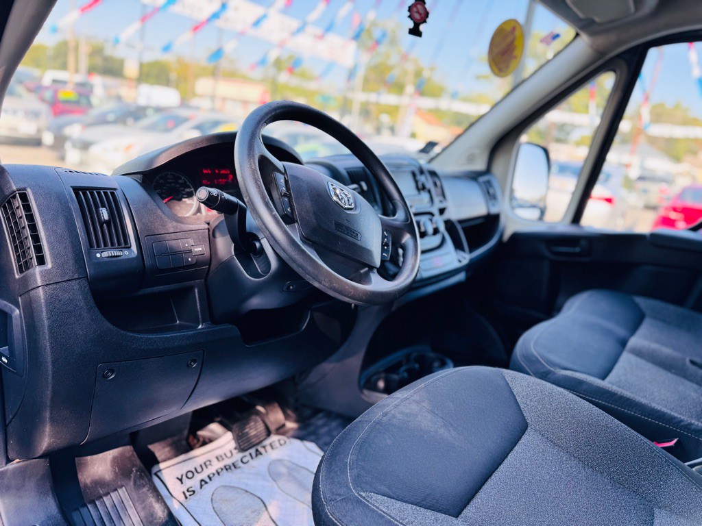 2017 RAM Promaster Image 19