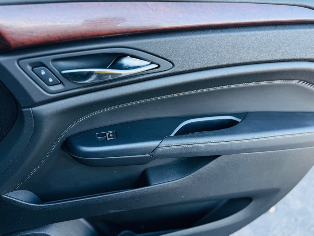 2014 Cadillac SRX Image 19