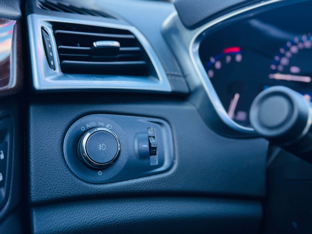 2014 Cadillac SRX Image 32