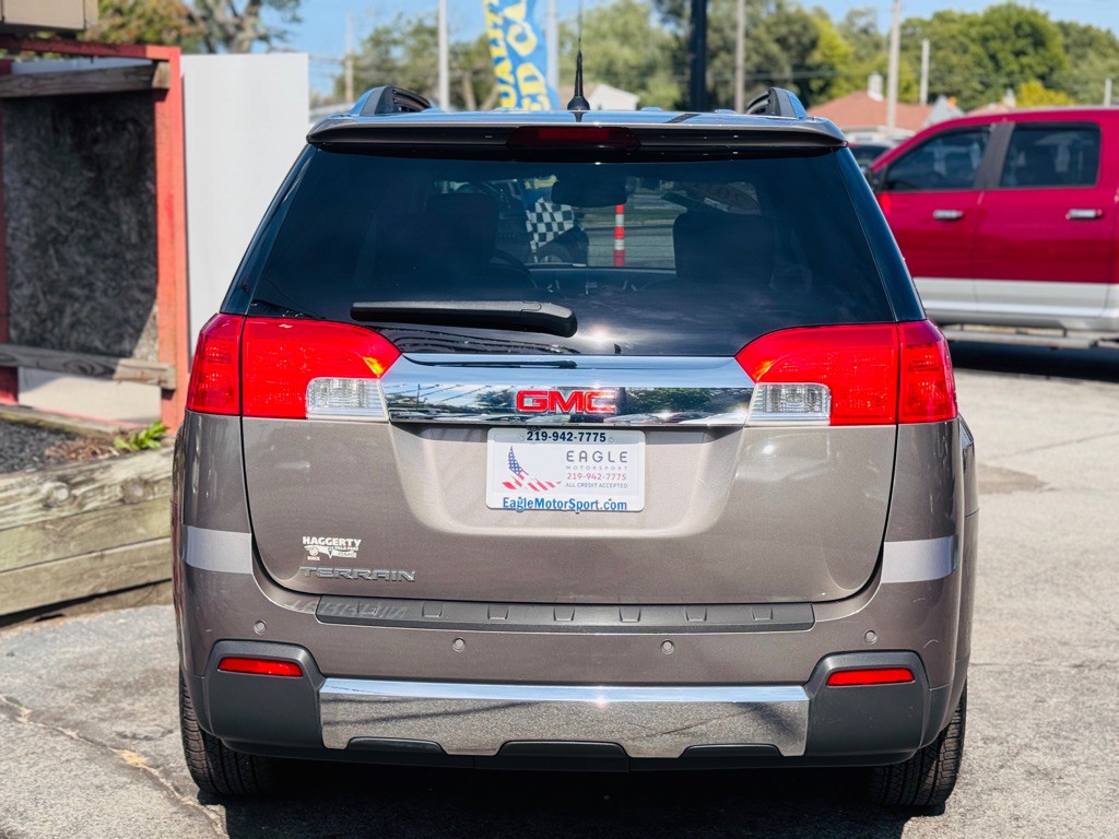 2011 GMC Terrain Image 8