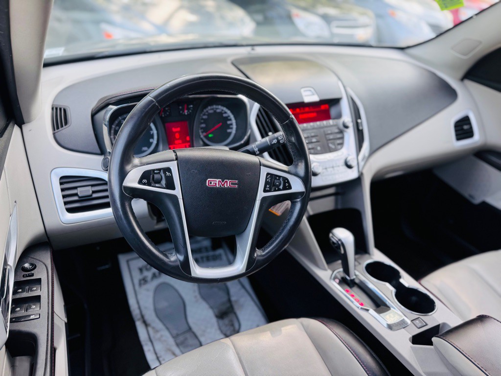 2011 GMC Terrain Image 25