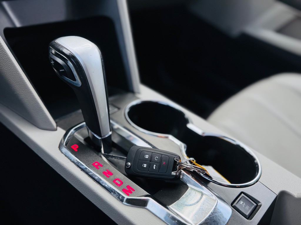 2011 GMC Terrain Image 34