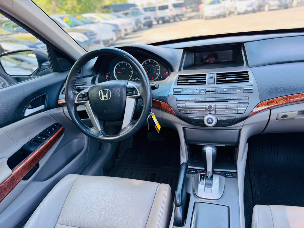 2012 Honda Accord Image 30