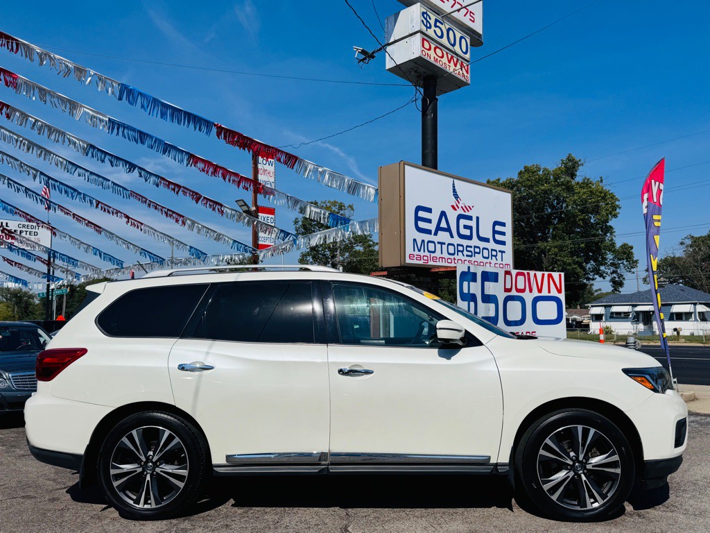 2017 Nissan Pathfinder Image 7
