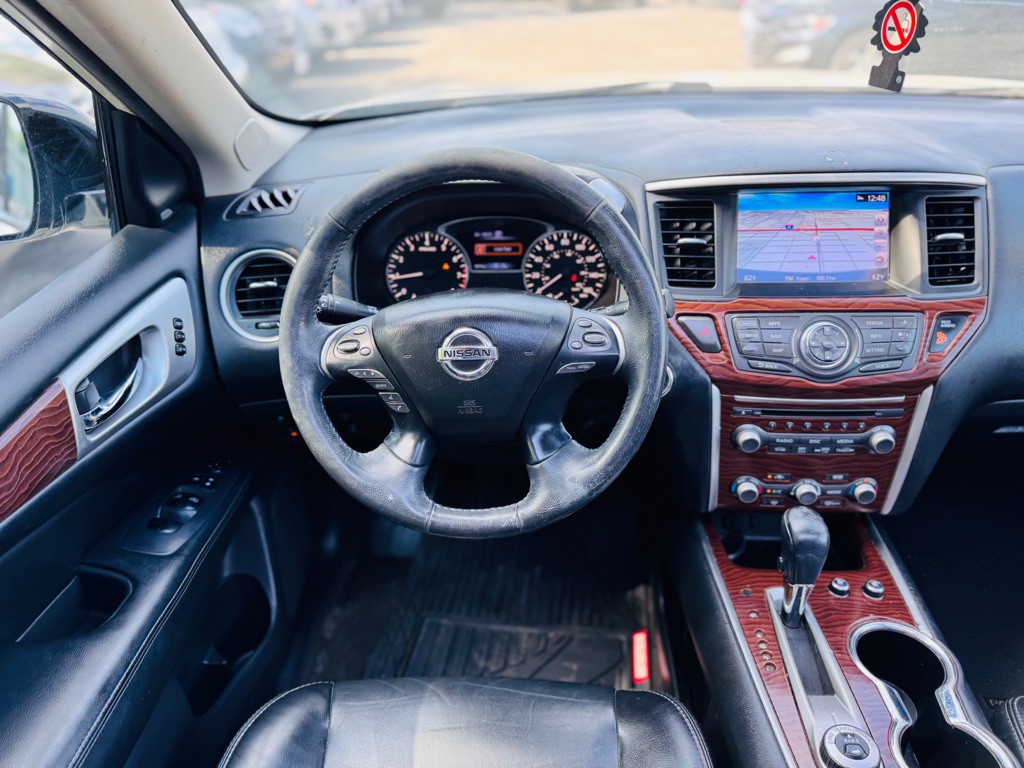2017 Nissan Pathfinder Image 34
