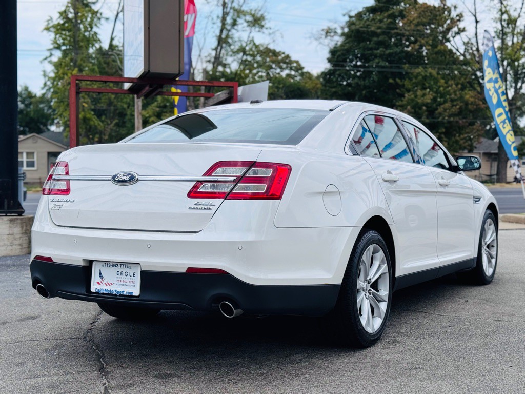 2013 Ford Taurus Image 10