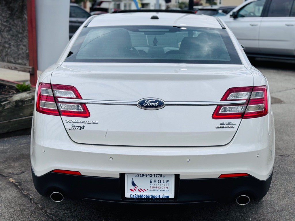 2013 Ford Taurus Image 11