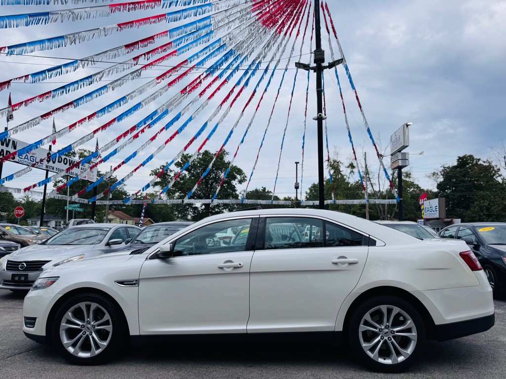 2013 Ford Taurus Image 13