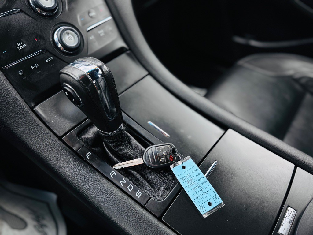 2013 Ford Taurus Image 26
