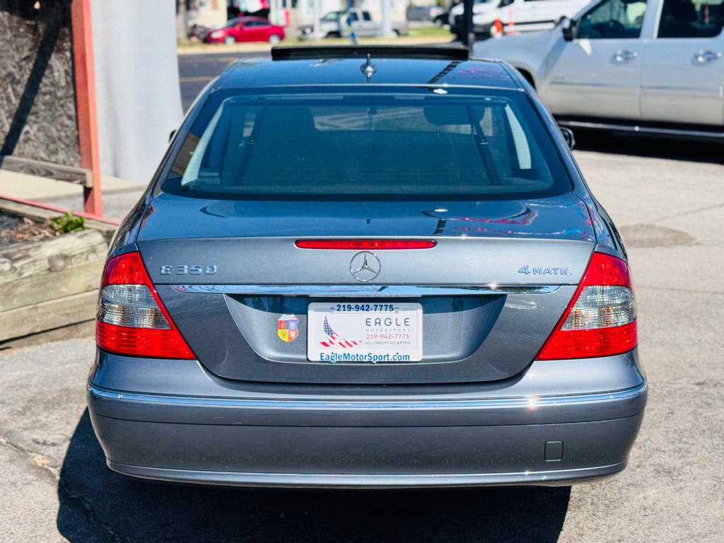 2008 Mercedes-Benz E-Class Image 10