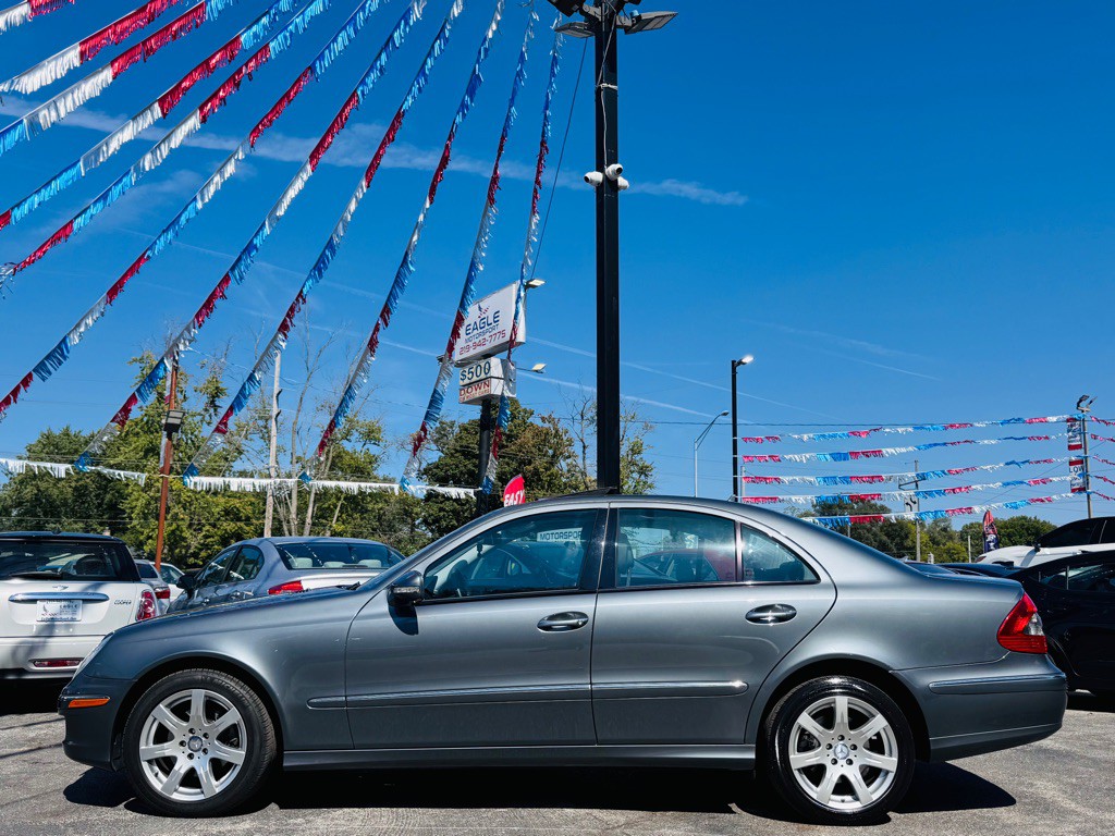 2008 Mercedes-Benz E-Class Image 14