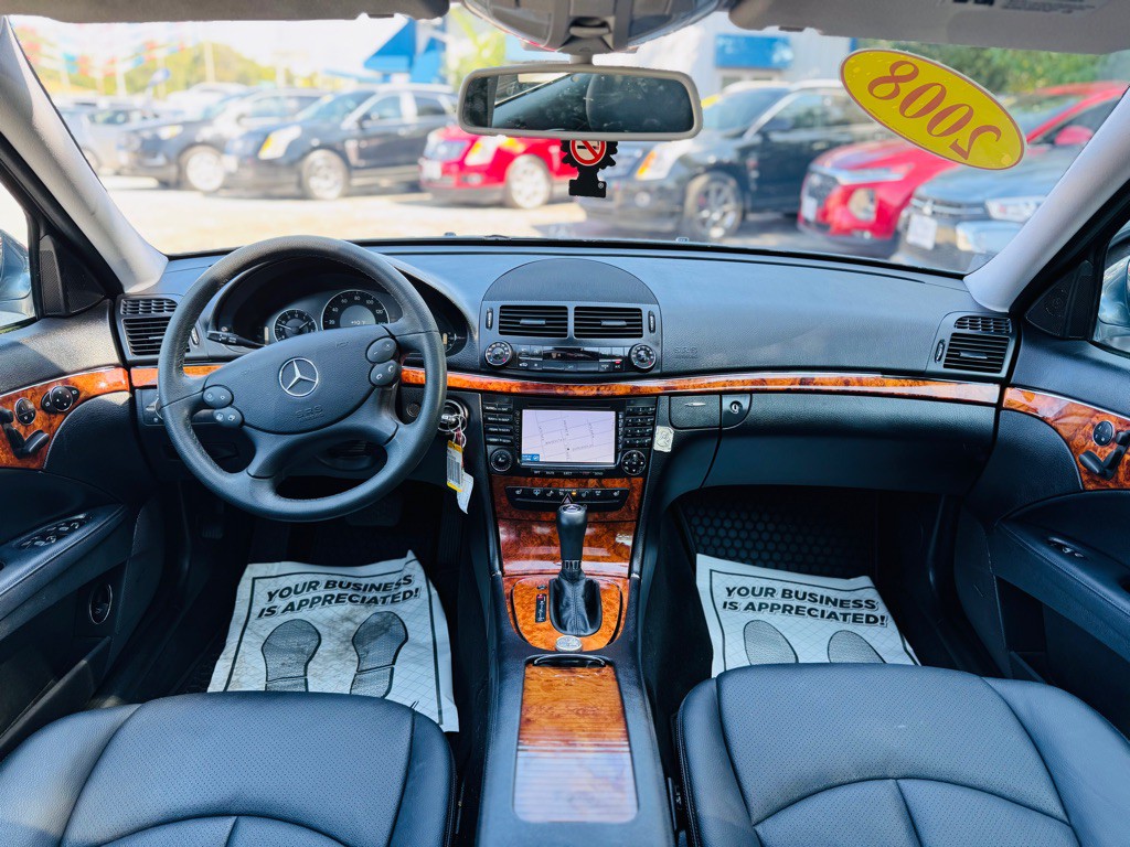 2008 Mercedes-Benz E-Class Image 47