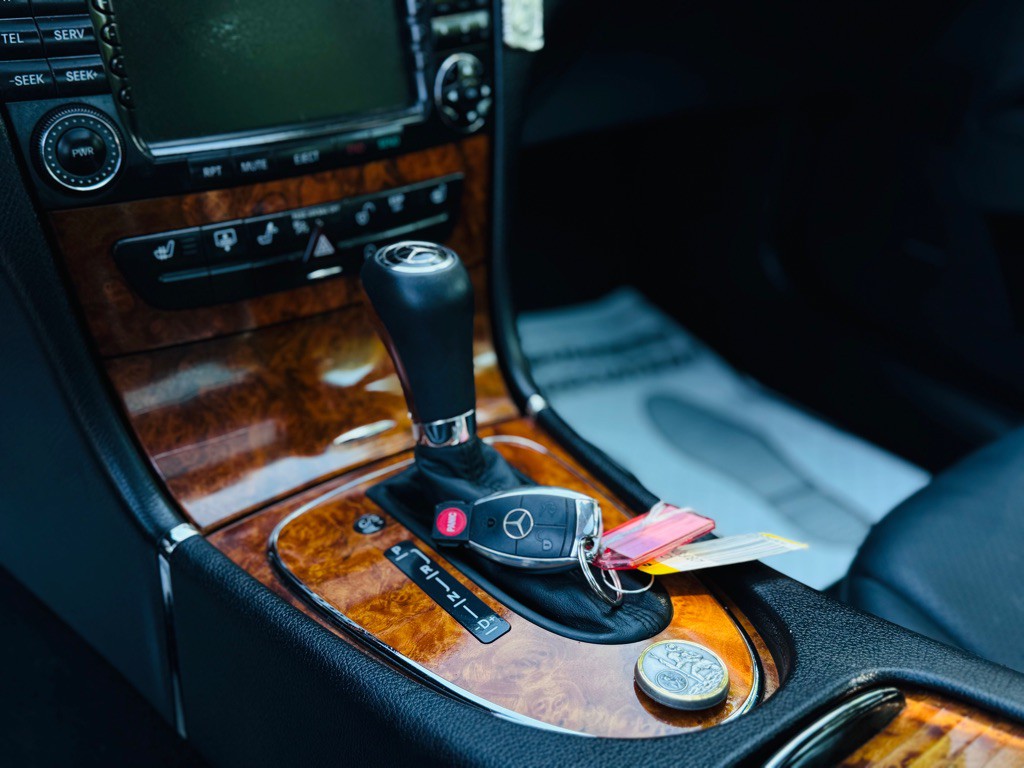 2008 Mercedes-Benz E-Class Image 62