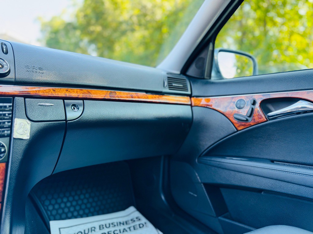 2008 Mercedes-Benz E-Class Image 63