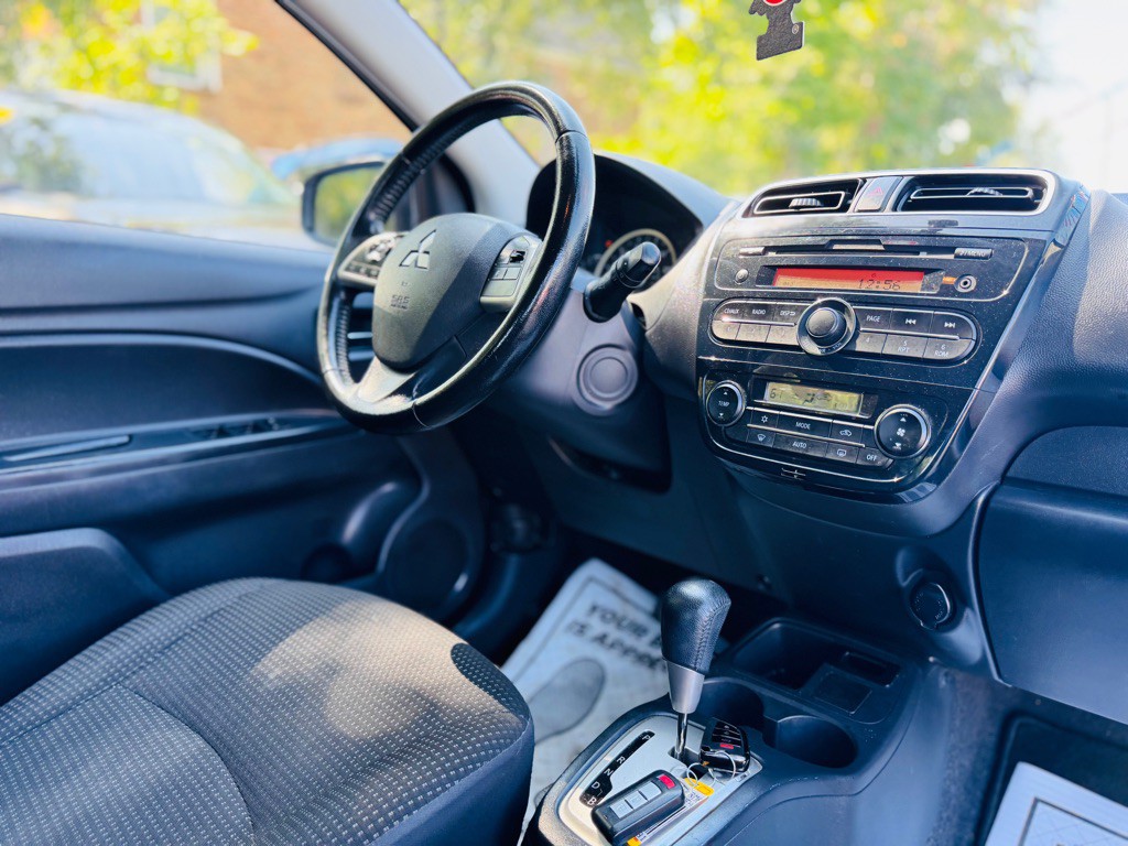 2015 Mitsubishi Mirage Image 19