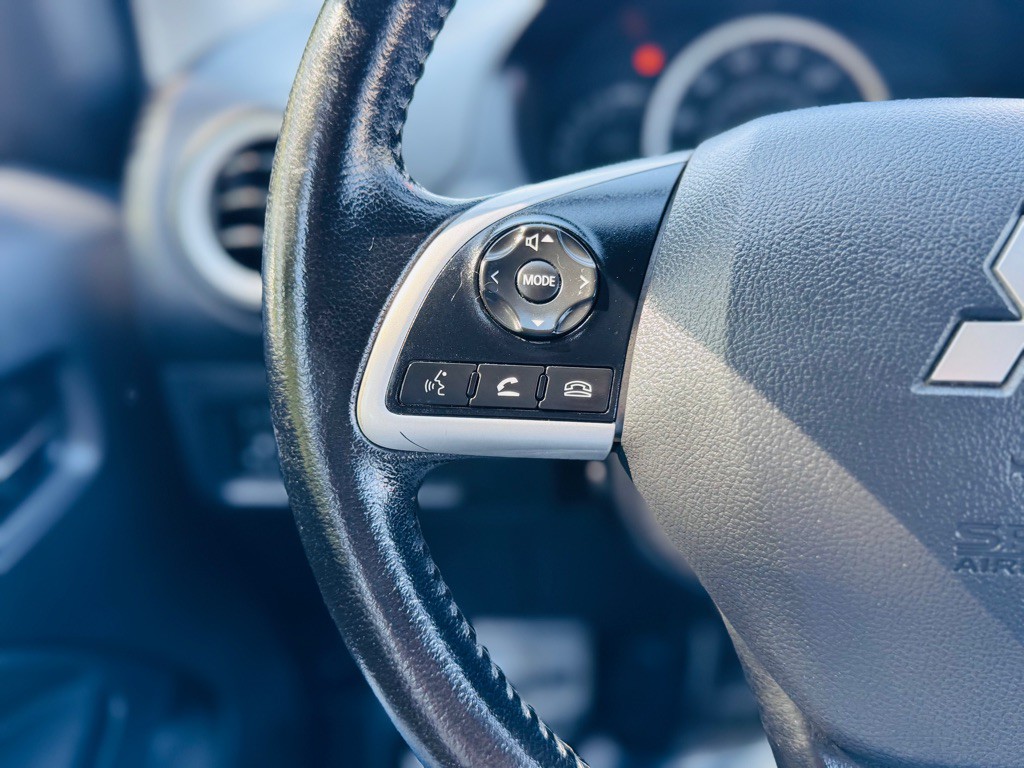 2015 Mitsubishi Mirage Image 26