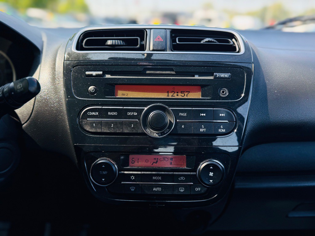 2015 Mitsubishi Mirage Image 29