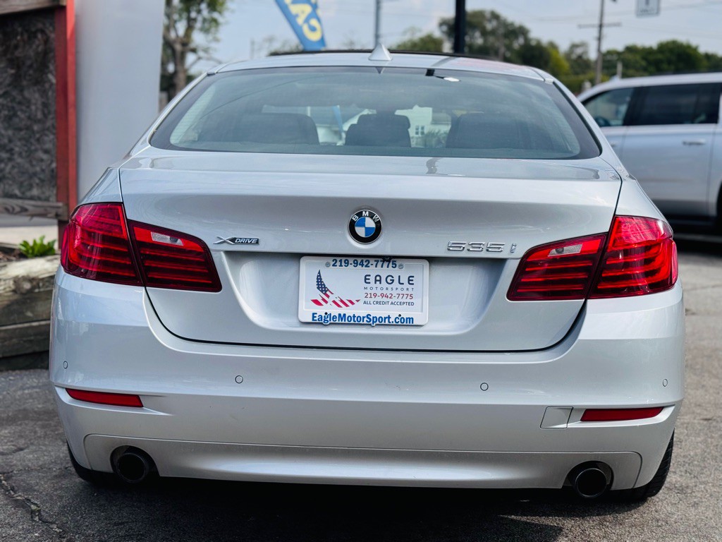 2014 BMW 5 Series Image 8