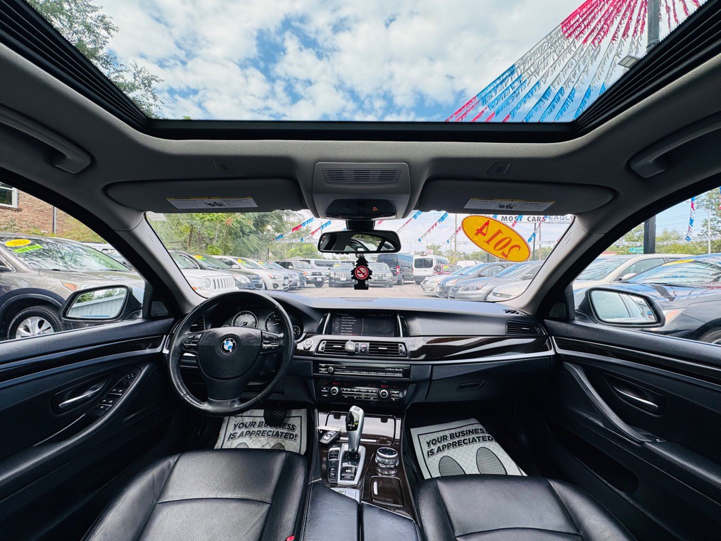 2014 BMW 5 Series Image 35