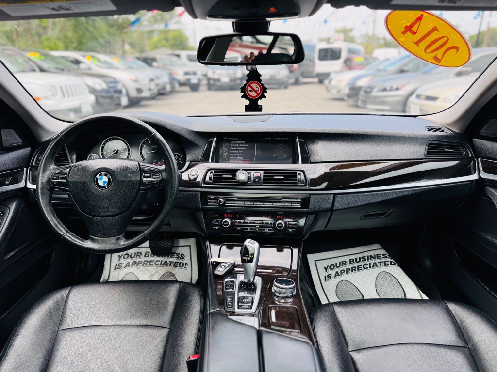 2014 BMW 5 Series Image 37