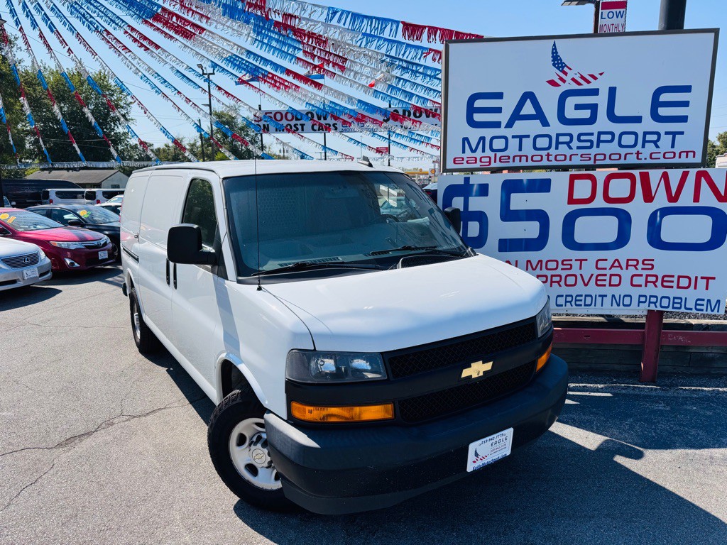 2020 Chevrolet Express Image 2