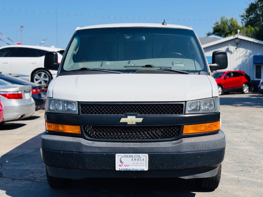 2020 Chevrolet Express Image 13