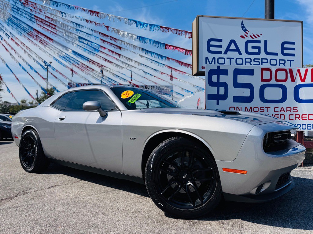 2017 Dodge Challenger Image 5