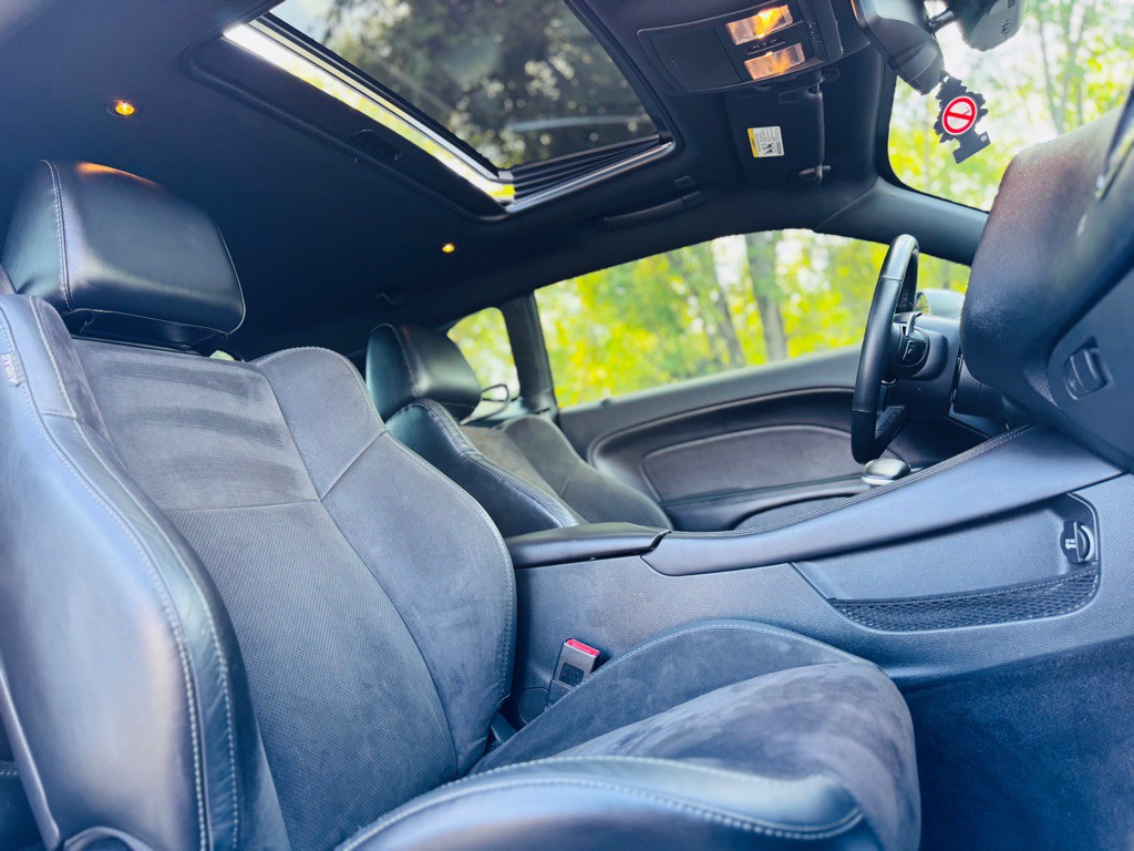 2017 Dodge Challenger Image 37