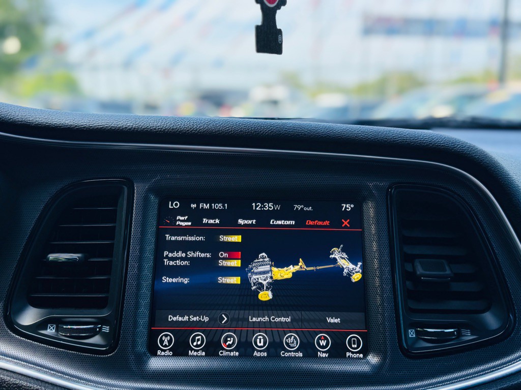 2017 Dodge Challenger Image 51