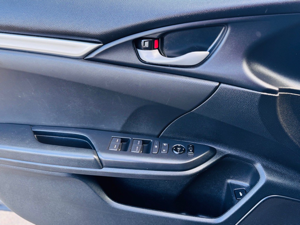 2021 Honda Civic Image 19