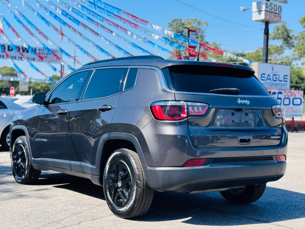 2020 Jeep Compass Image 8