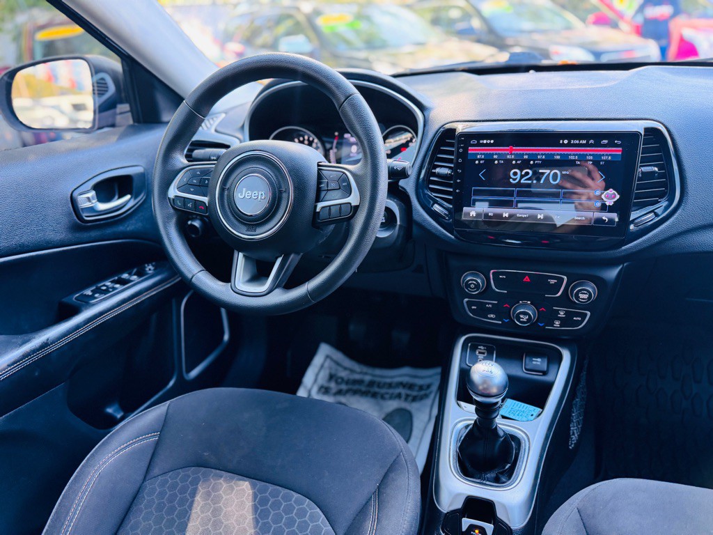 2020 Jeep Compass Image 26