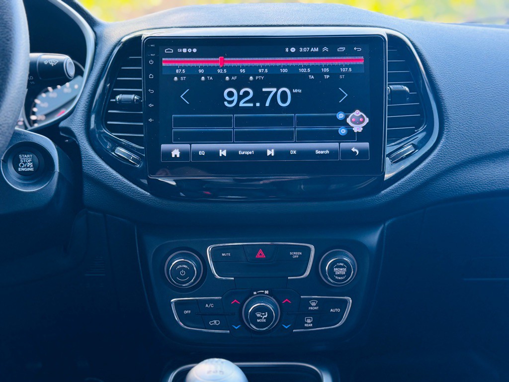 2020 Jeep Compass Image 34