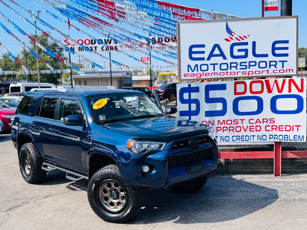 2017 Toyota 4Runner Image 2