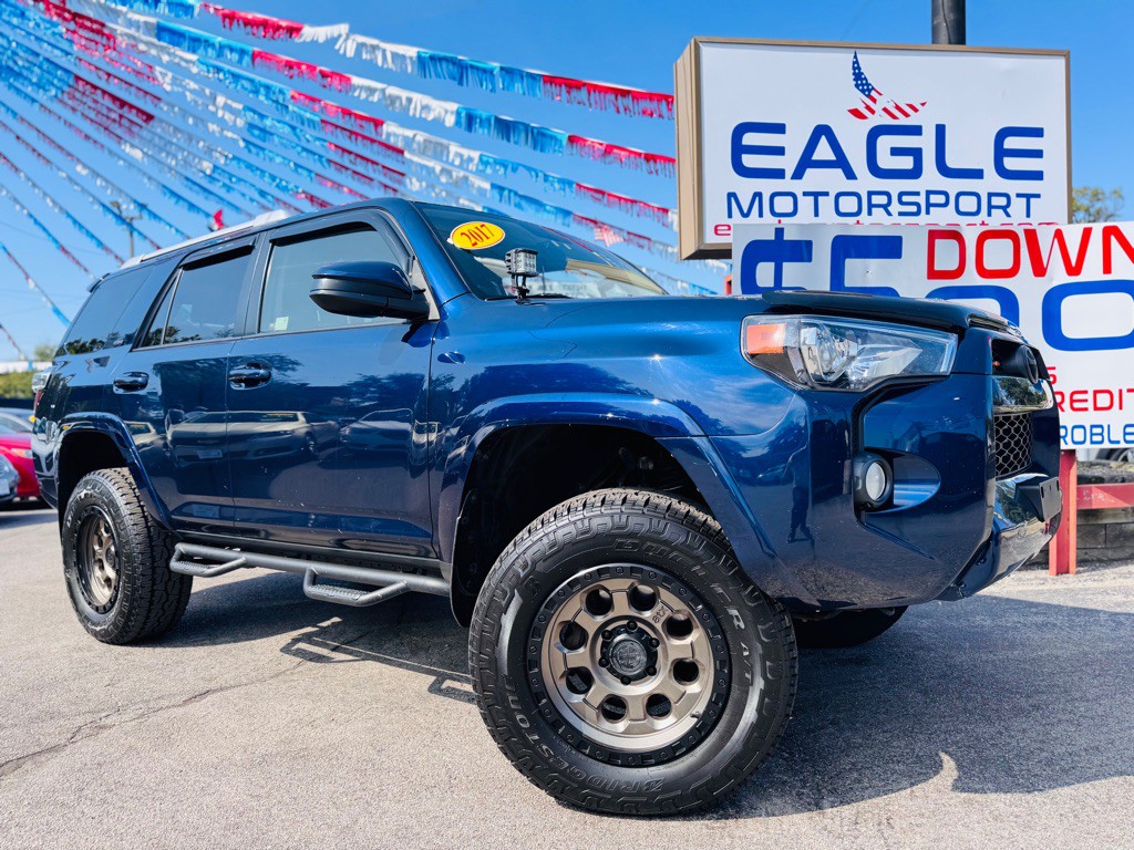 2017 Toyota 4Runner Image 6