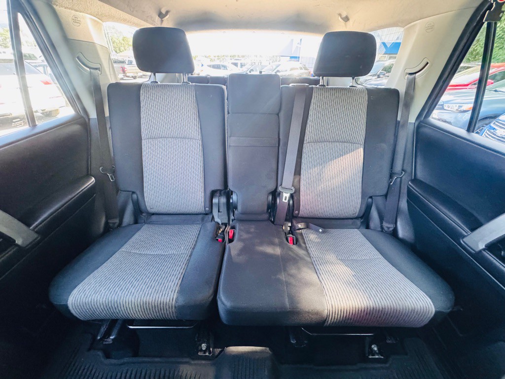 2017 Toyota 4Runner Image 34