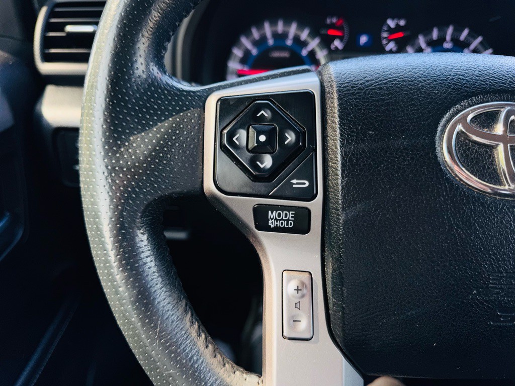 2017 Toyota 4Runner Image 41