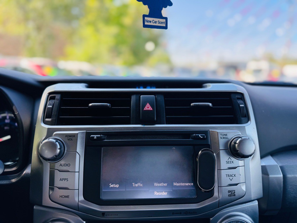 2017 Toyota 4Runner Image 47