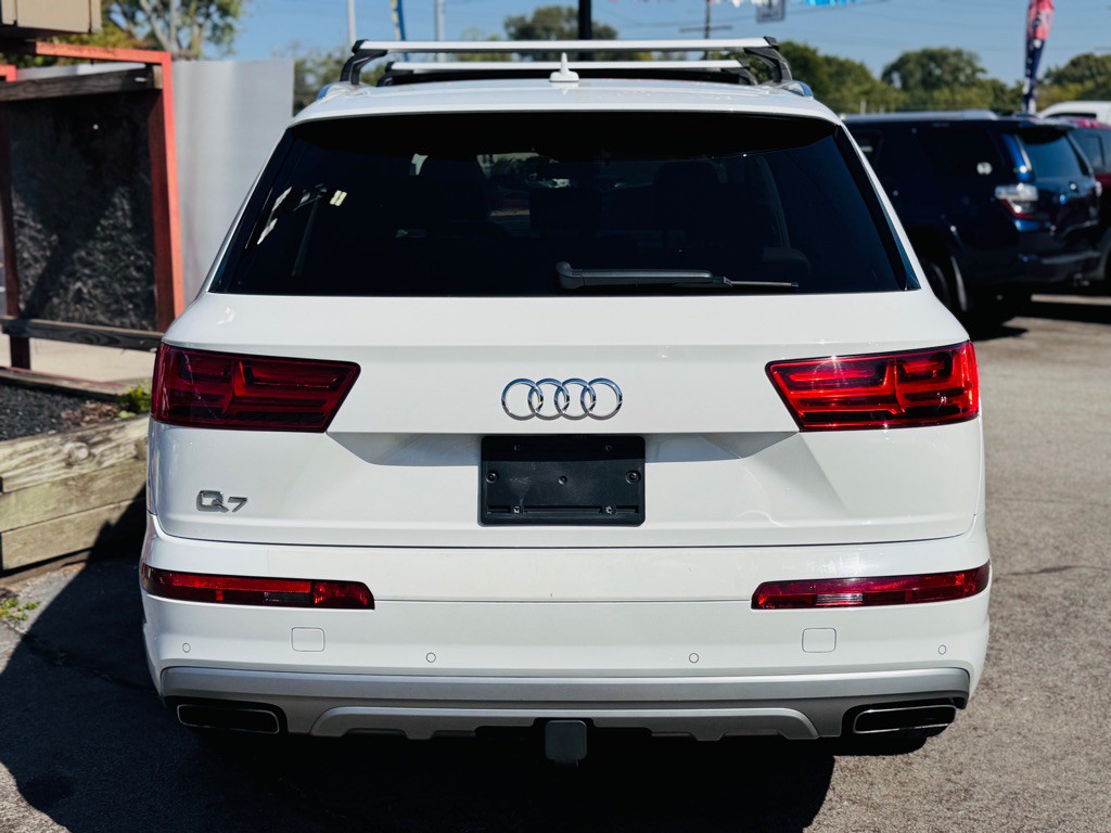 2019 Audi Q7 Image 9