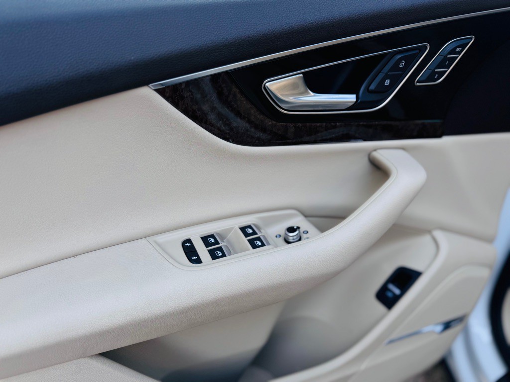 2019 Audi Q7 Image 21