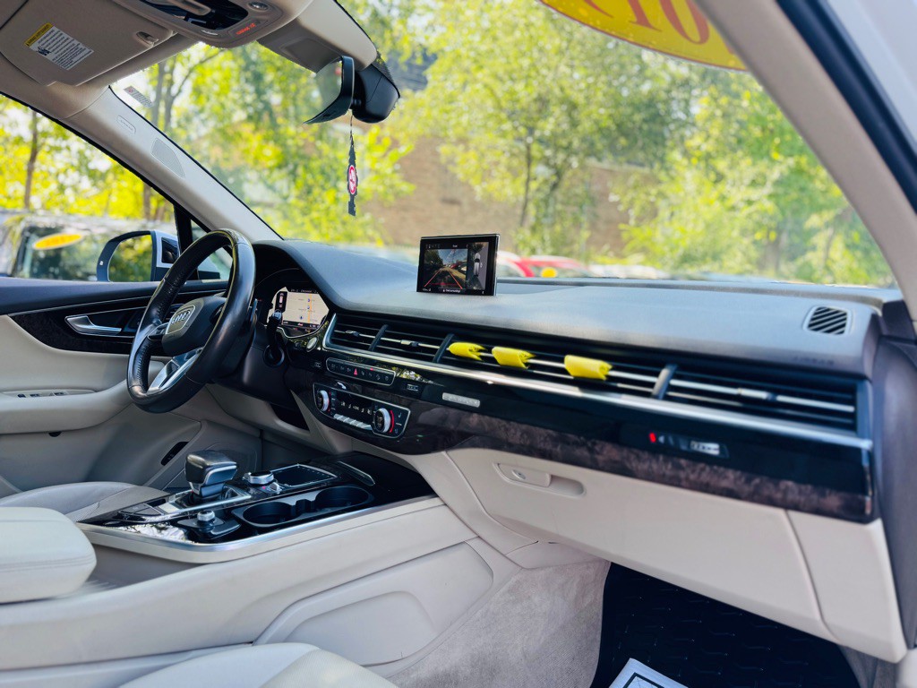2019 Audi Q7 Image 33