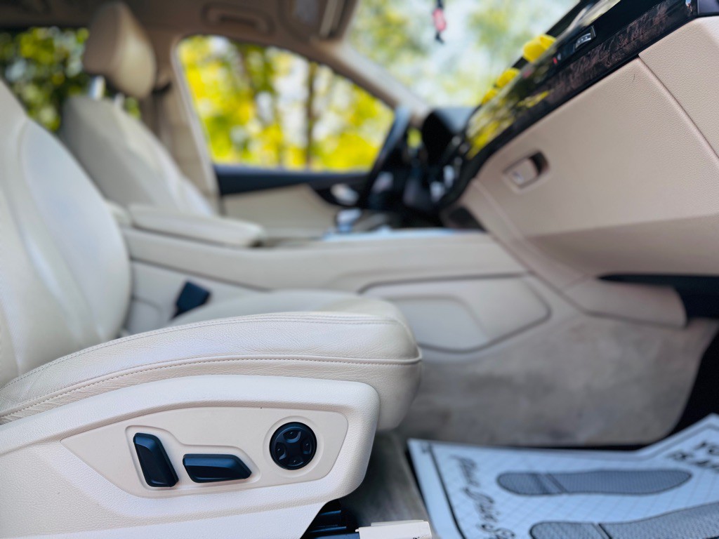 2019 Audi Q7 Image 36
