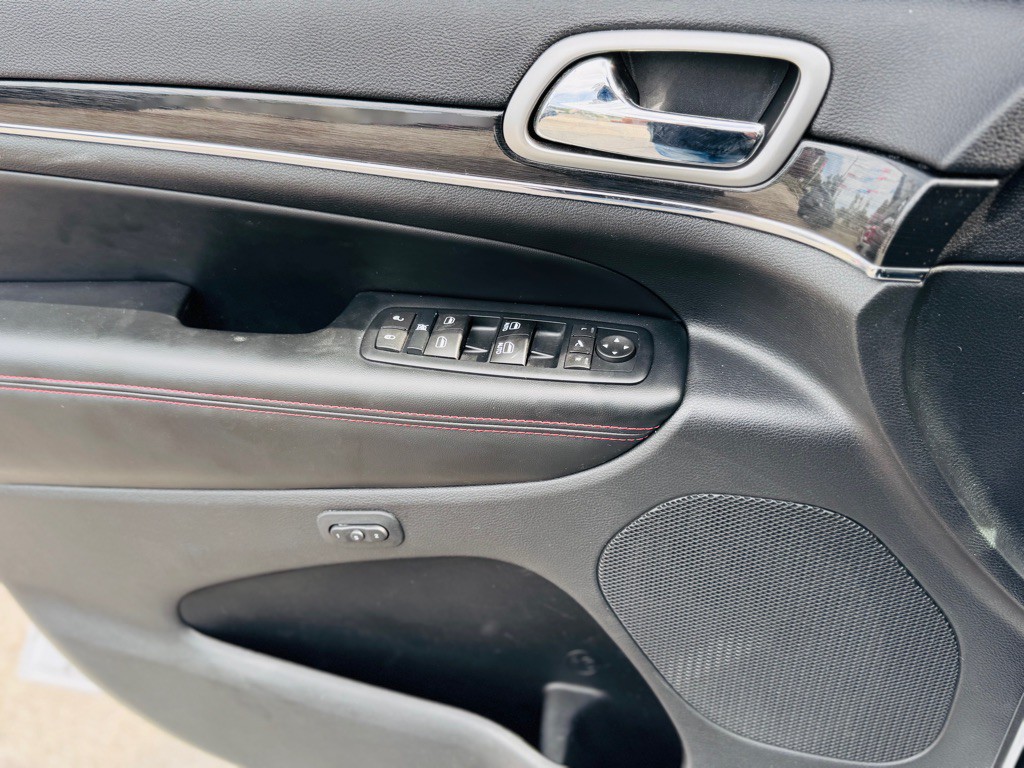 2017 Jeep Grand Cherokee Image 20