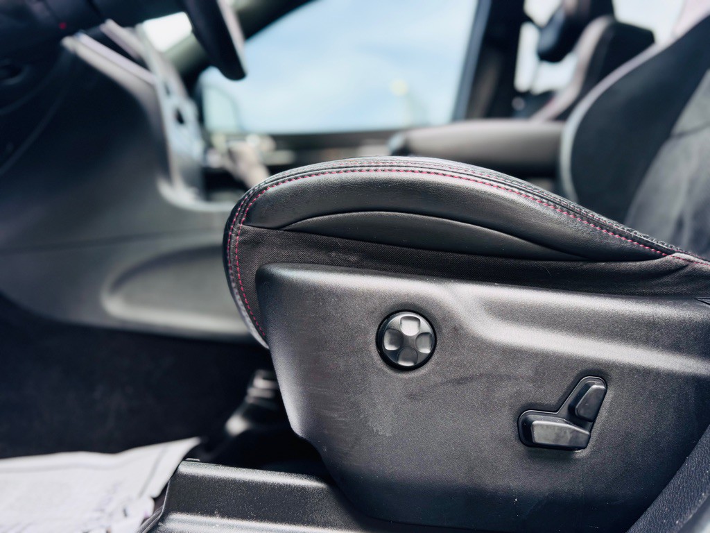 2017 Jeep Grand Cherokee Image 30