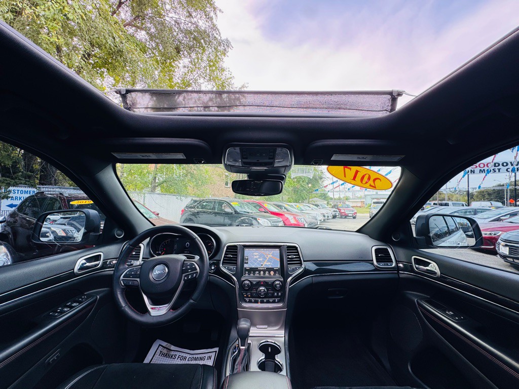 2017 Jeep Grand Cherokee Image 43