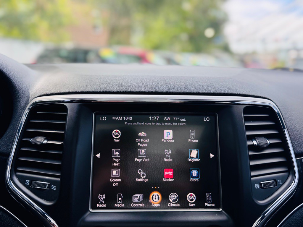 2017 Jeep Grand Cherokee Image 56